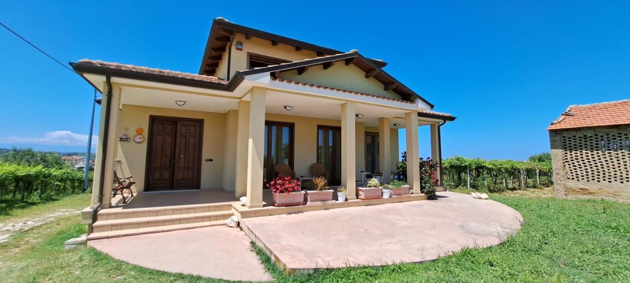 B & B Le Tre Rose Tollo Kültér fotó