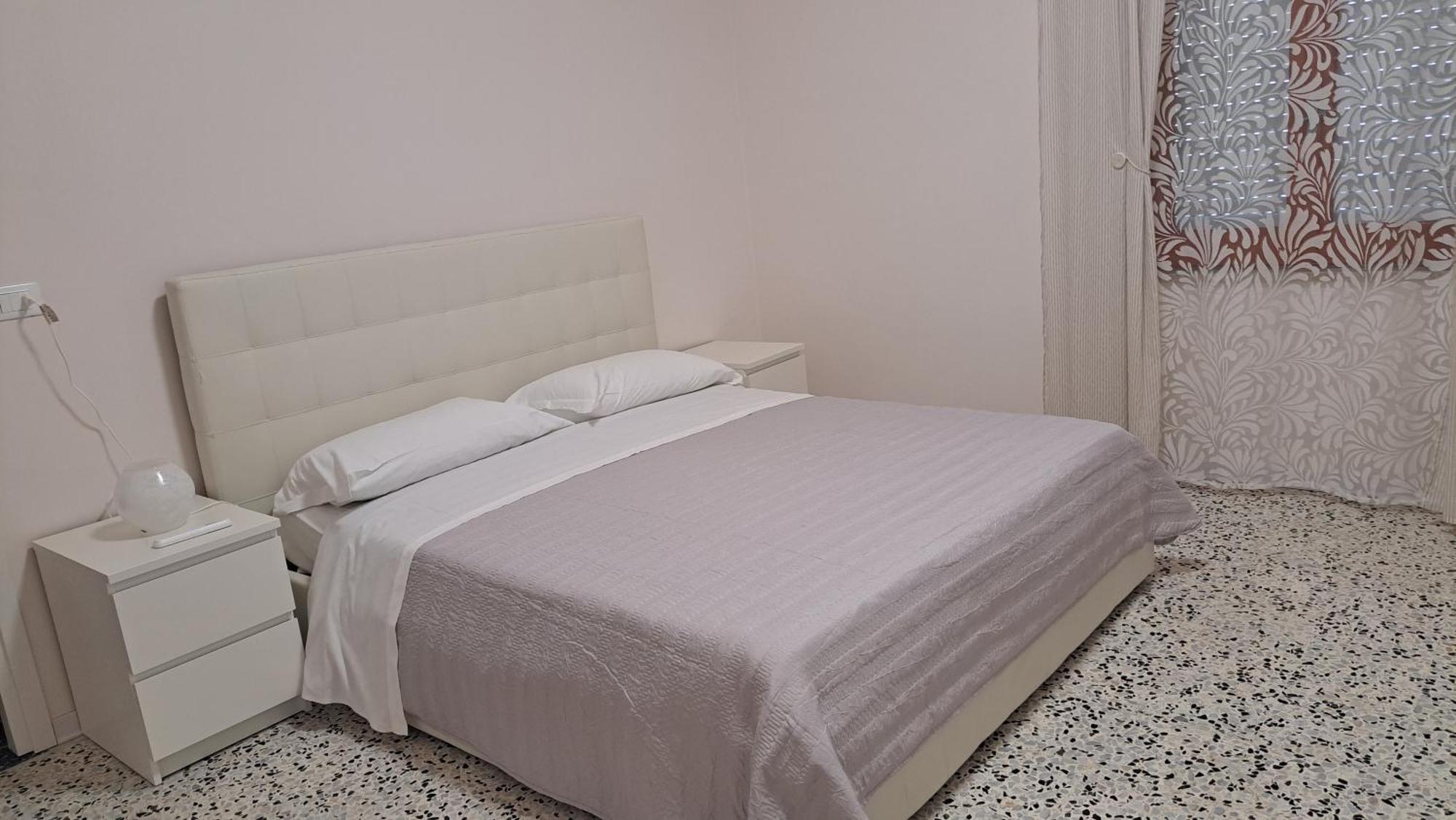 B & B Le Tre Rose Tollo Kültér fotó
