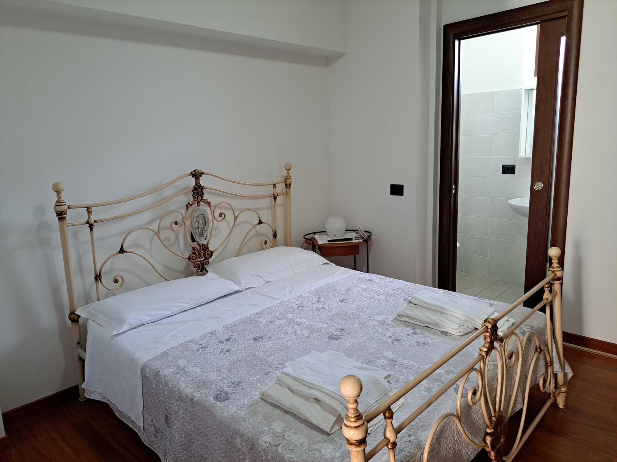 B & B Le Tre Rose Tollo Kültér fotó